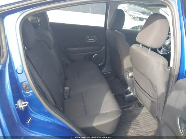 3CZRU5H53JM714545 2018 HONDA HR-V - Image 8