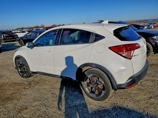 3CZRU5H53JM719941 2018 HONDA HR-V - Image 2