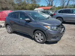 3CZRU5H53KM716474 2019 HONDA HR-V