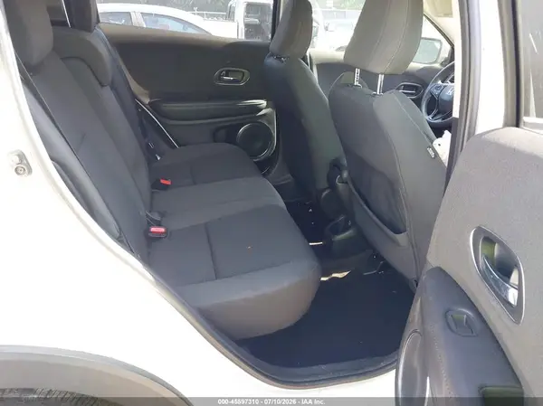 3CZRU5H53KM721576 2019 HONDA HR-V - Image 8