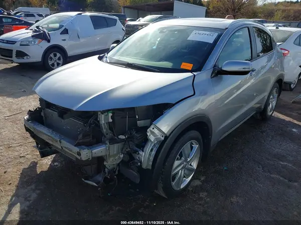 3CZRU5H53KM728561 2019 HONDA HR-V - Image 2