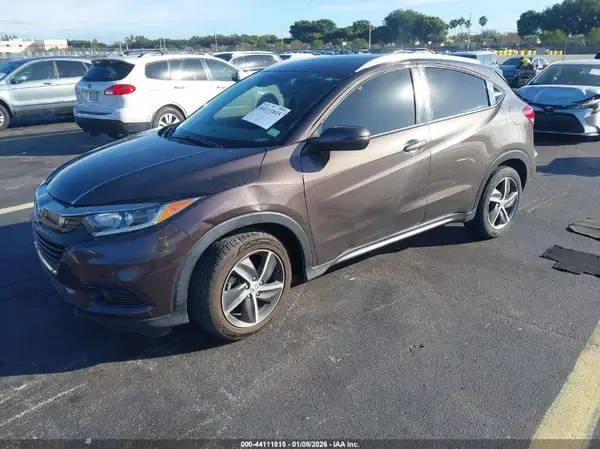 3CZRU5H53MM733021 2021 HONDA HR-V - Image 2