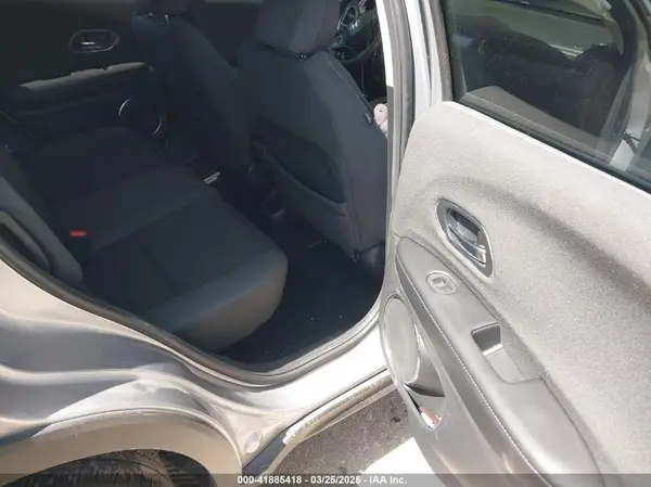 3CZRU5H53NM735580 2022 HONDA HR-V - Image 8