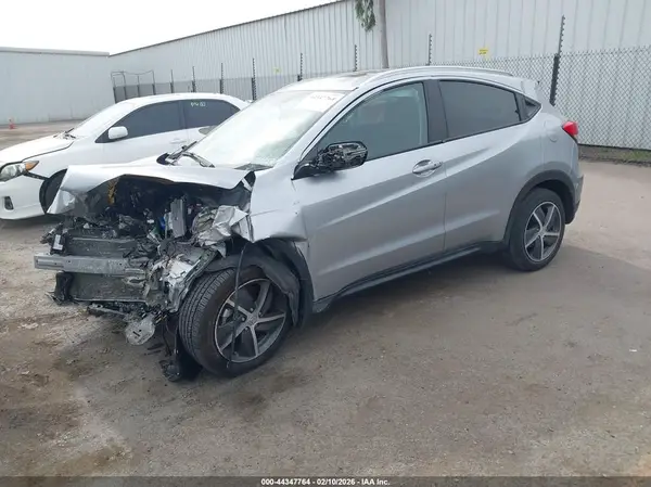 3CZRU5H53NM735594 2022 HONDA HR-V - Image 2