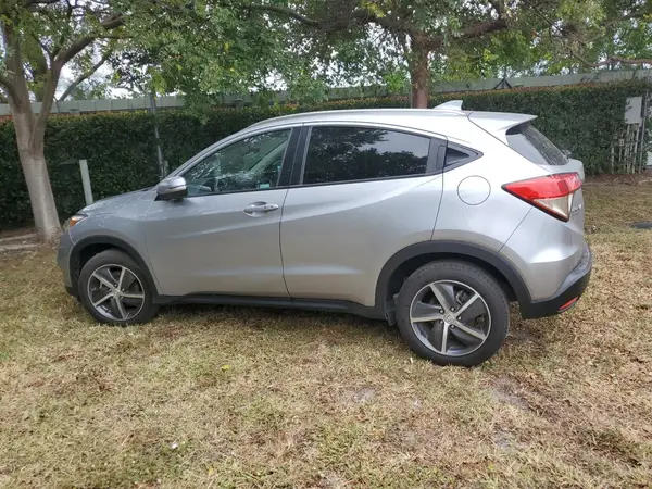 3CZRU5H53NM741220 2022 HONDA HR-V - Image 2