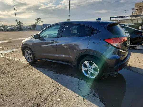 3CZRU5H54GM702025 2016 HONDA HR-V - Image 2