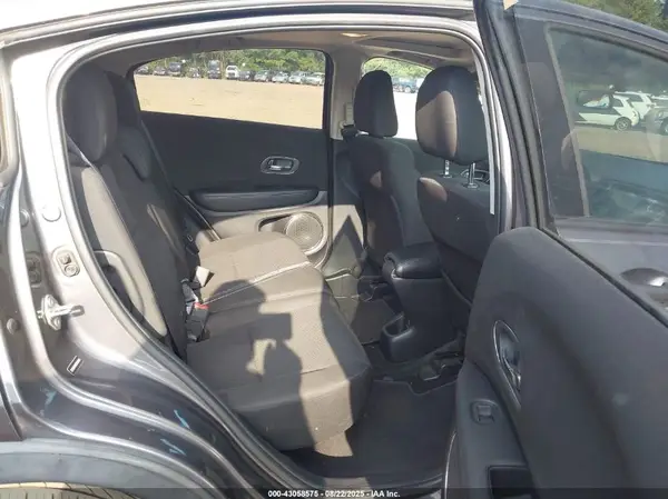 3CZRU5H54GM706429 2016 HONDA HR-V - Image 8