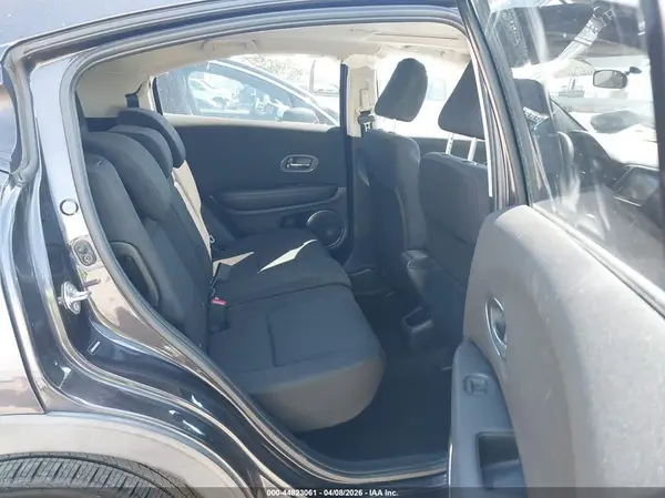 3CZRU5H54GM708620 2016 HONDA HR-V - Image 8