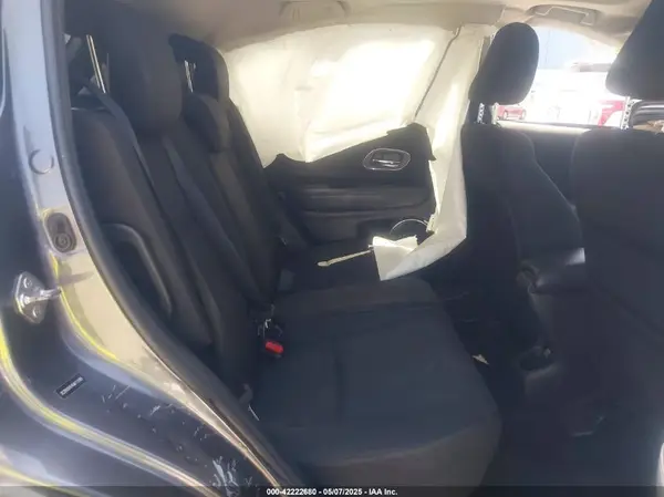 3CZRU5H54GM711985 2016 HONDA HR-V - Image 8