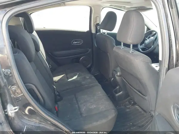 3CZRU5H54GM716135 2016 HONDA HR-V - Image 8