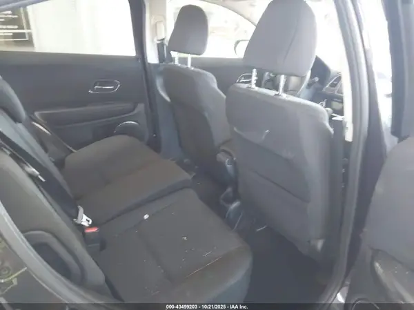 3CZRU5H54GM717673 2016 HONDA HR-V - Image 8