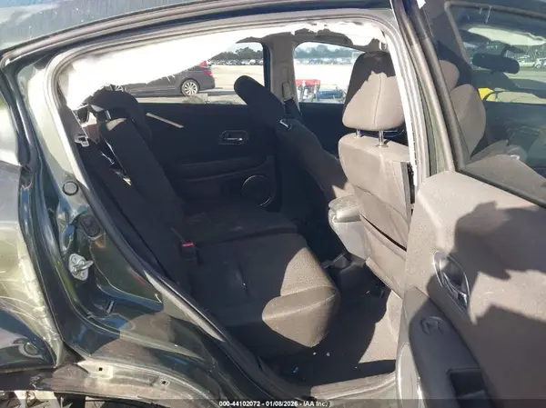 3CZRU5H54GM726132 2016 HONDA HR-V - Image 8
