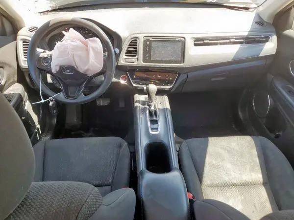 3CZRU5H54HG703384 2017 HONDA HR-V - Image 8
