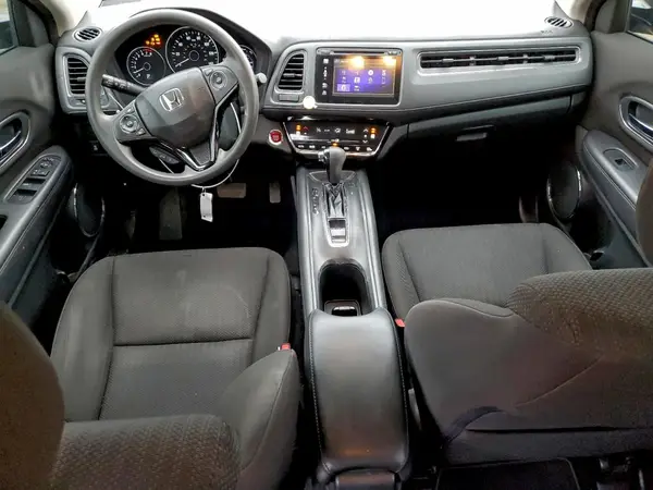3CZRU5H54HM701135 2017 HONDA HR-V - Image 8
