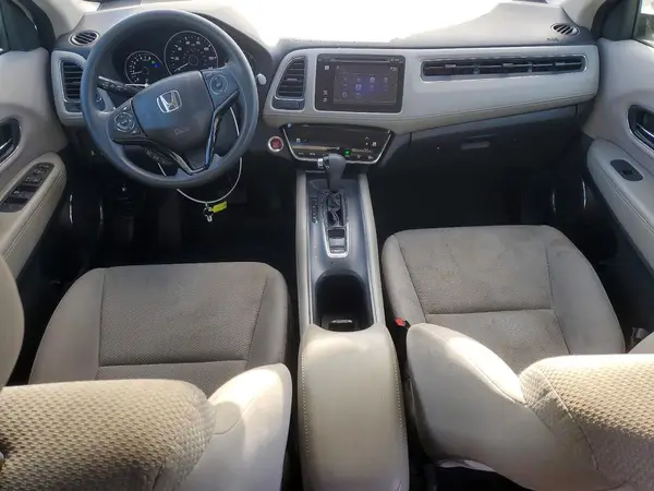 3CZRU5H54HM702169 2017 HONDA HR-V - Image 8