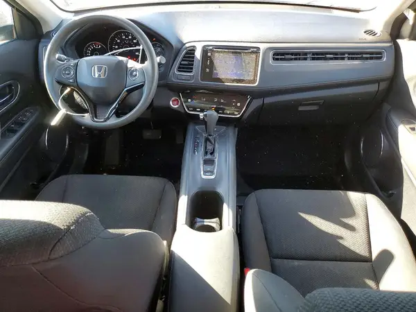 3CZRU5H54HM705914 2017 HONDA HR-V - Image 8