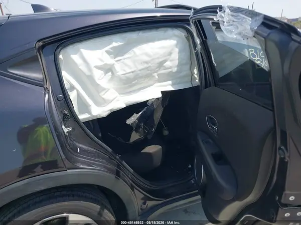 3CZRU5H54HM706299 2017 HONDA HR-V - Image 8
