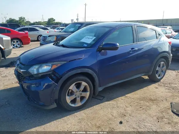3CZRU5H54HM711907 2017 HONDA HR-V - Image 2