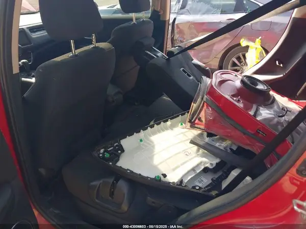 3CZRU5H54HM715956 2017 HONDA HR-V - Image 8
