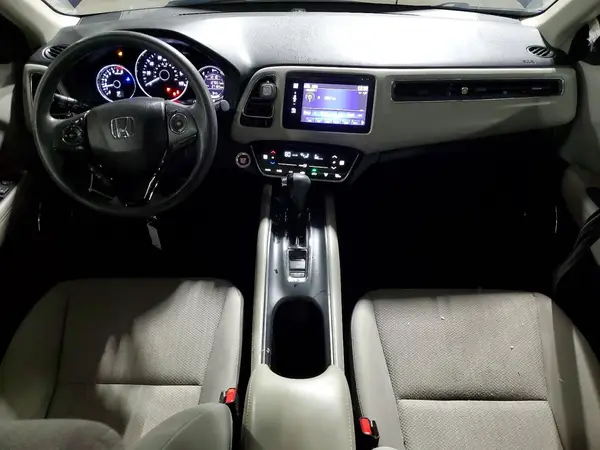 3CZRU5H54HM718355 2017 HONDA HR-V - Image 8