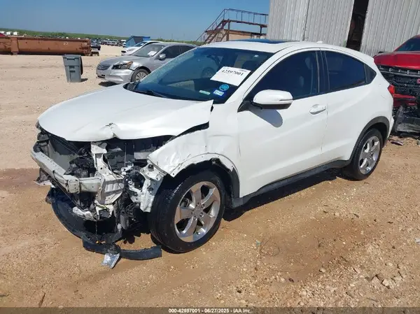 3CZRU5H54HM725211 2017 HONDA HR-V - Image 2