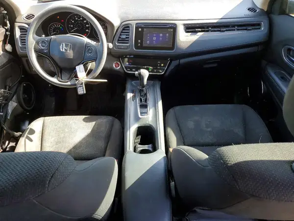 3CZRU5H54HM725659 2017 HONDA HR-V - Image 8