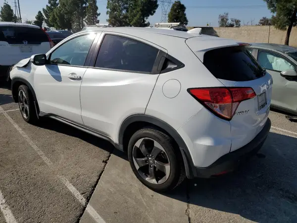 3CZRU5H54JM700282 2018 HONDA HR-V - Image 2