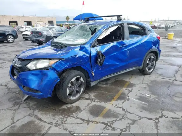3CZRU5H54JM700492 2018 HONDA HR-V - Image 2