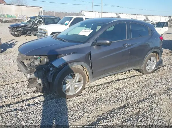 3CZRU5H54KM705709 2019 HONDA HR-V - Image 2