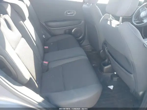 3CZRU5H54KM705709 2019 HONDA HR-V - Image 8