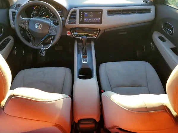 3CZRU5H54KM711736 2019 HONDA HR-V - Image 8