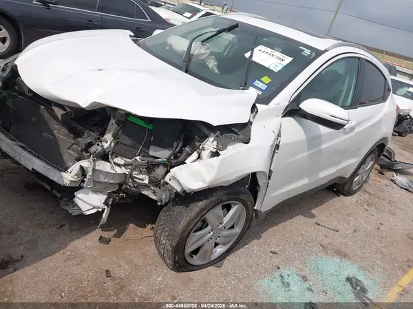 3CZRU5H54KM714958 2019 HONDA HR-V - Image 2
