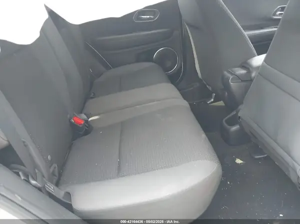 3CZRU5H54KM727449 2019 HONDA HR-V - Image 8