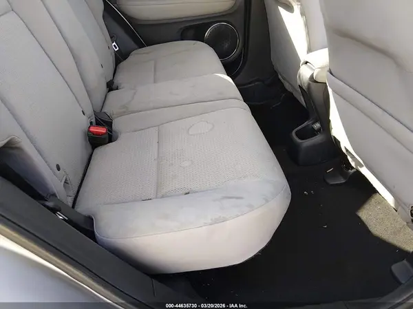 3CZRU5H54KM729394 2019 HONDA HR-V - Image 8