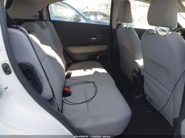 3CZRU5H54NM704659 2022 HONDA HR-V - Image 8