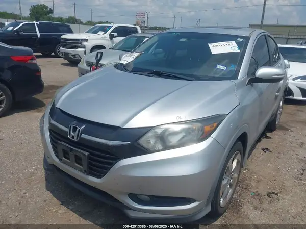 3CZRU5H55GM710084 2016 HONDA HR-V - Image 2