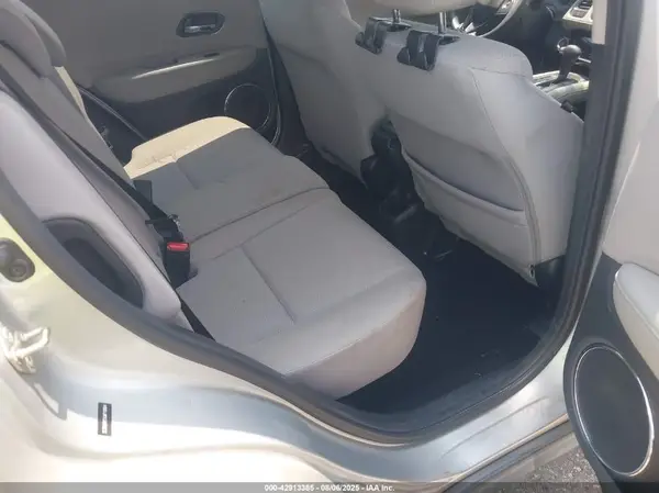 3CZRU5H55GM710084 2016 HONDA HR-V - Image 8