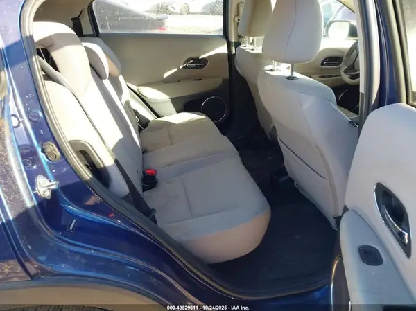 3CZRU5H55GM716922 2016 HONDA HR-V - Image 8