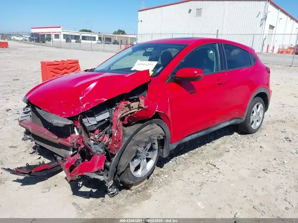 3CZRU5H55GM723711 2016 HONDA HR-V - Image 2