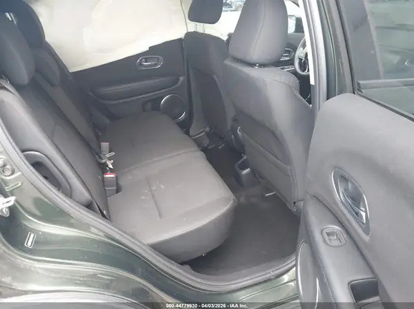 3CZRU5H55GM745823 2016 HONDA HR-V - Image 8