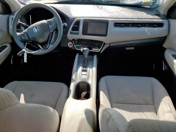 3CZRU5H55HG704379 2017 HONDA HR-V - Image 8