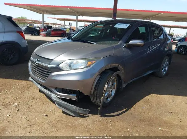 3CZRU5H55HG709324 2017 HONDA HR-V - Image 2