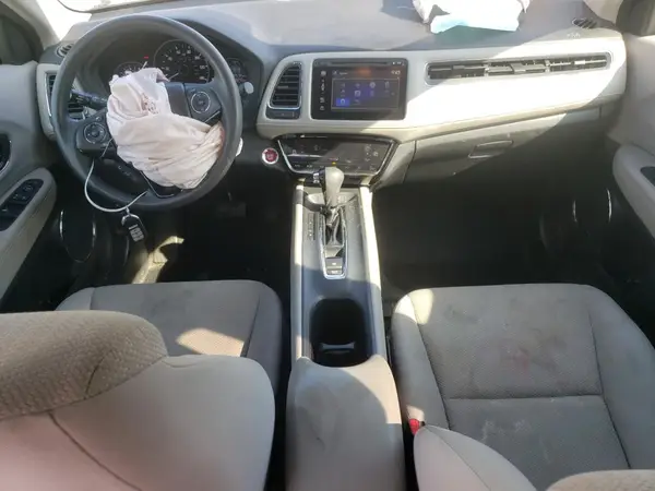 3CZRU5H55HG709548 2017 HONDA HR-V - Image 8