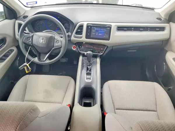 3CZRU5H55HM714606 2017 HONDA HR-V - Image 8