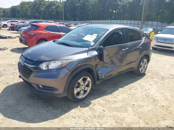 3CZRU5H55HM717800 2017 HONDA HR-V - Image 2