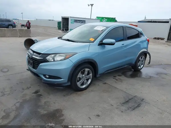 3CZRU5H55HM718204 2017 HONDA HR-V - Image 2