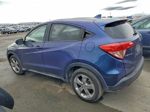 3CZRU5H55HM722706 2017 HONDA HR-V - Image 2