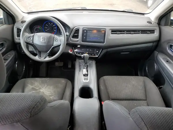 3CZRU5H55JG702220 2018 HONDA HR-V - Image 8