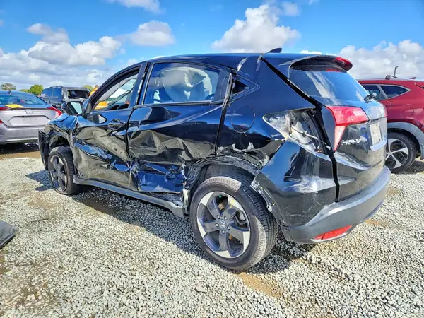 3CZRU5H55JG703352 2018 HONDA HR-V - Image 2