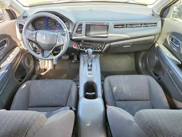 3CZRU5H55JG703352 2018 HONDA HR-V - Image 8